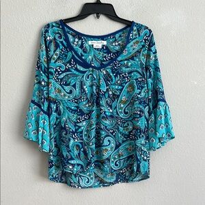 Vera Bradley bell sleeve paisley blouse small